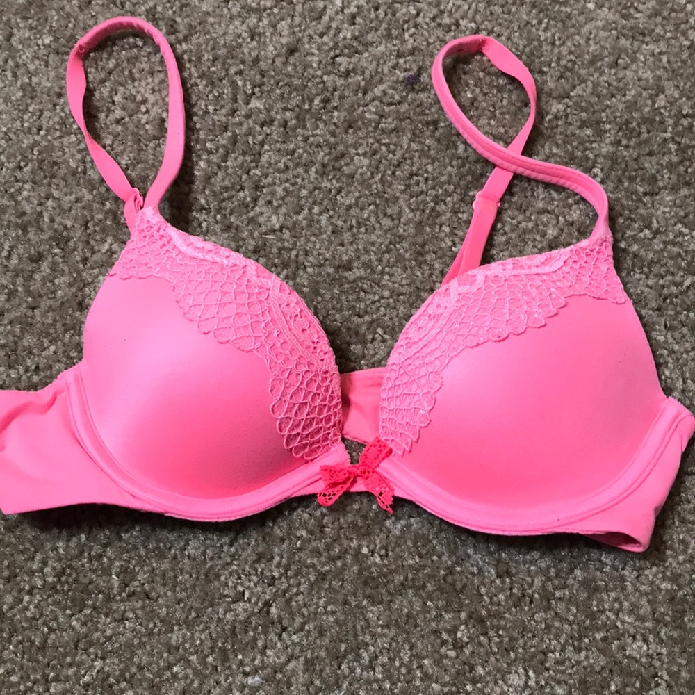 Coral-pink Body by Victoria Push up